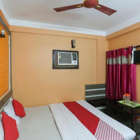Oyo 60609 Hotel Tanushree Rampurhat Ngoại thất bức ảnh