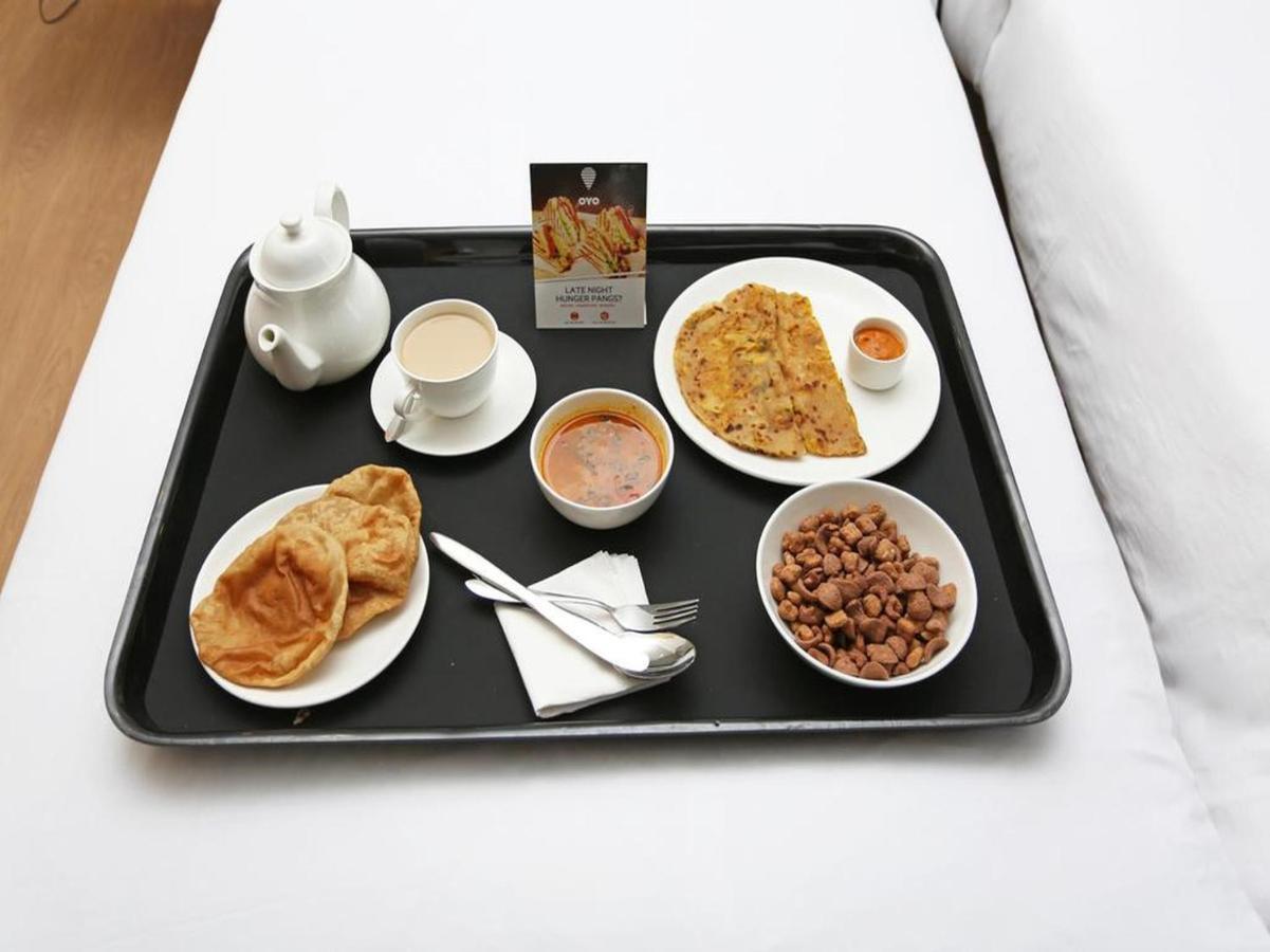 Oyo 60609 Hotel Tanushree Rampurhat Ngoại thất bức ảnh