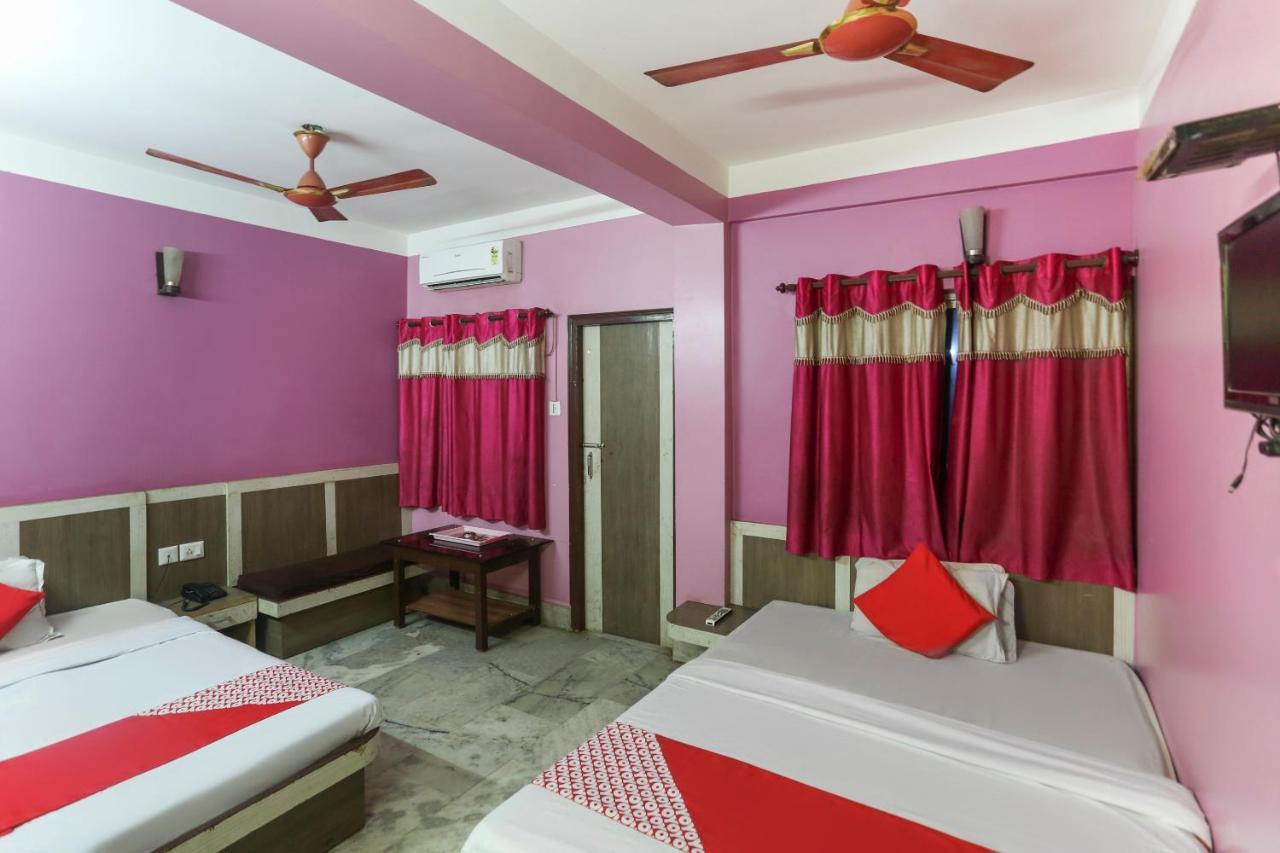 Oyo 60609 Hotel Tanushree Rampurhat Ngoại thất bức ảnh