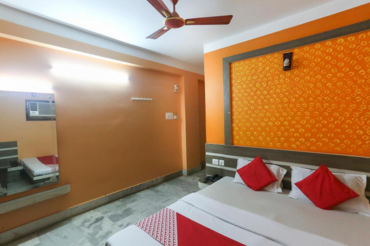 Oyo 60609 Hotel Tanushree Rampurhat Ngoại thất bức ảnh