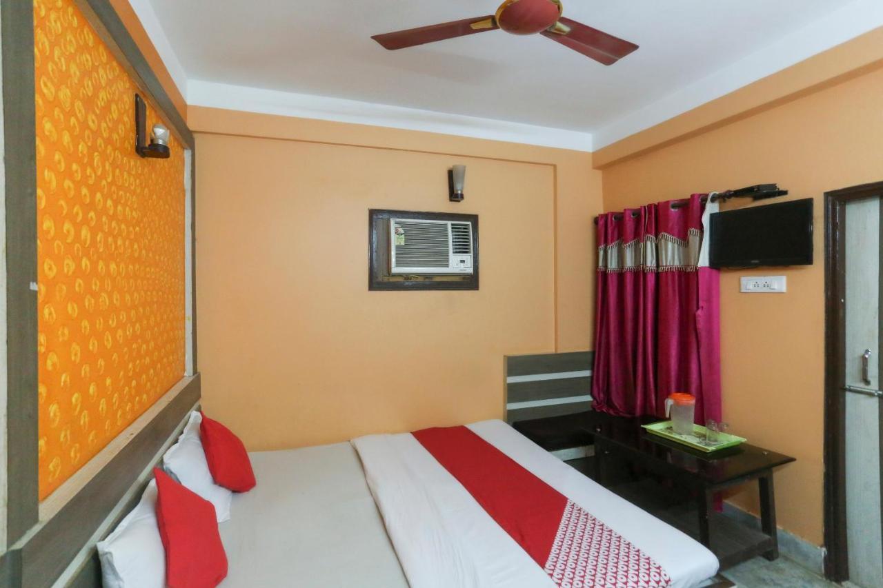 Oyo 60609 Hotel Tanushree Rampurhat Ngoại thất bức ảnh