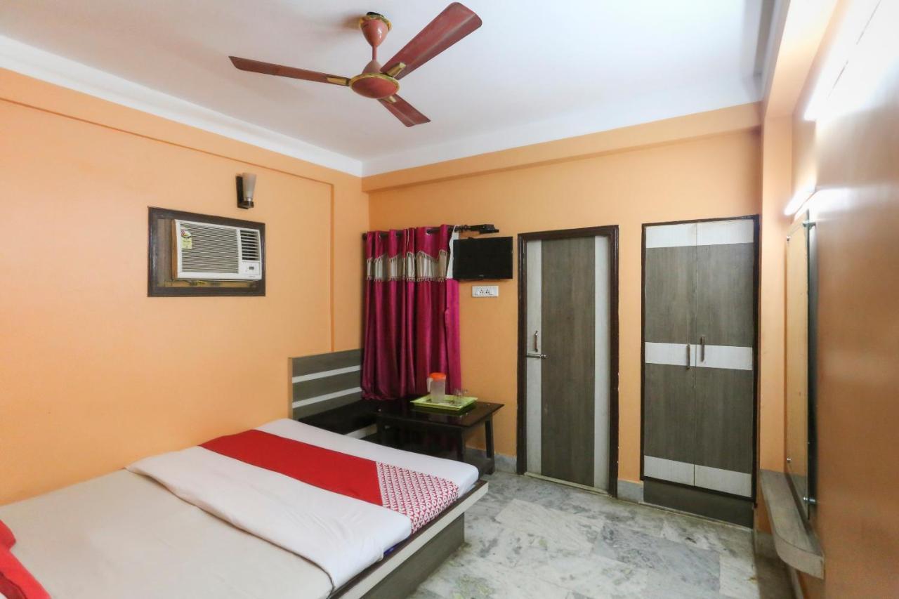 Oyo 60609 Hotel Tanushree Rampurhat Ngoại thất bức ảnh